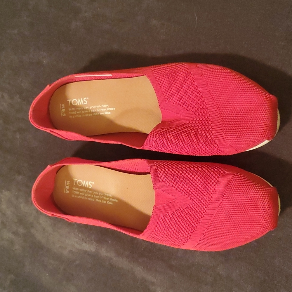 Tom's shoes